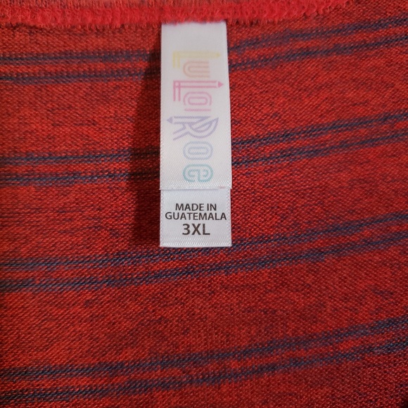 Lularoe Lynnae shirt - Picture 3 of 4